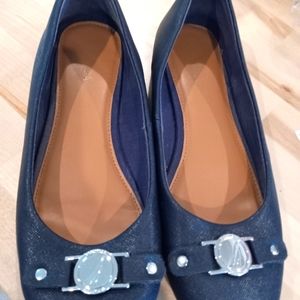 Nautica navy blue flat sz 7 1/2